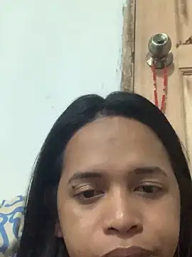 Lorainnelustts online show from 10/27/25, 02:10