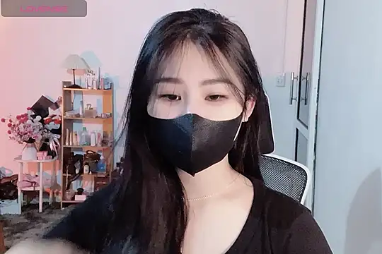 Snapshot of ___Daisy___ chatting on 11/29/25, 07:00 Daisy online show from 11/29/25, 07:00