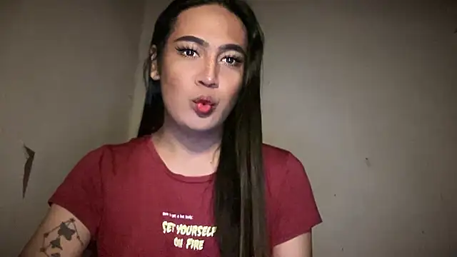 Snapshot of fallon_empress143 chatting on 11/08/25, 08:40 fallon empress143 online show from 11/08/25, 08:40