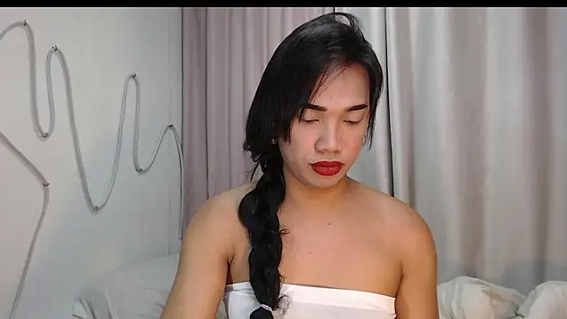 Snapshot of Herbielustts chatting on 10/02/25, 05:20 Herbielustts online show from 10/02/25, 05:20