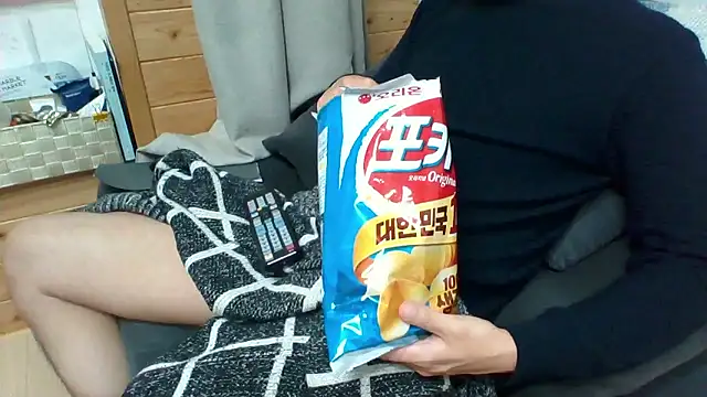  kinggun  online show from 03/19/26, 12:09