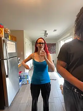 Snapshot of SamXTeck chatting on 03/16/25, 09:58 SamXTeck online show from 03/16/25, 09:58