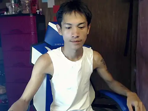 Snapshot of riks_tyler chatting on 07/18/26, 07:34 riks tyler online show from 07/18/26, 07:34