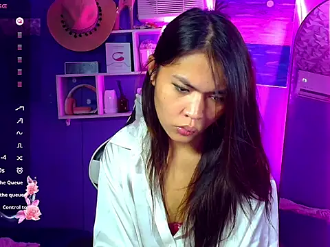 Snapshot of urgirljane chatting on 05/28/26, 09:39 urgirljane online show from 05/28/26, 09:39