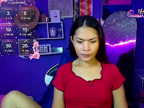 urgirljane online show from 06/29/26, 10:15