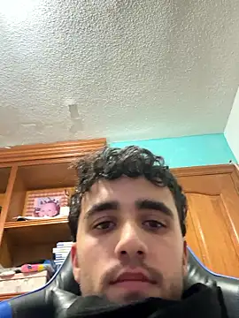 aavrdvh33 online show from 01/10/26, 10:58