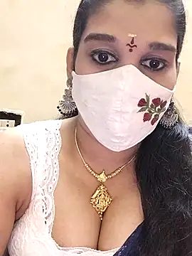 Snapshot of amelia-rani chatting on 02/11/26, 06:02 amelia-rani online show from 02/11/26, 06:02