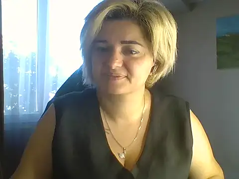 Snapshot of Wymini chatting on 09/23/25, 07:44 Wymini online show from 09/23/25, 07:44