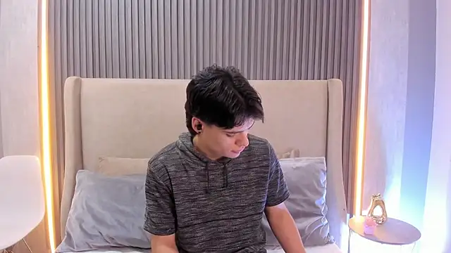 BenitoSaenz online show from 11/20/25, 11:54