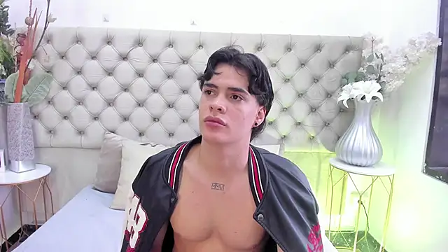 BenitoSaenz online show from 01/16/26, 07:51