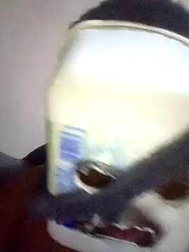 Snapshot of OnlyMoneyIwanT chatting on 09/30/25, 09:36 OnlyMoneyIwanT online show from 09/30/25, 09:36