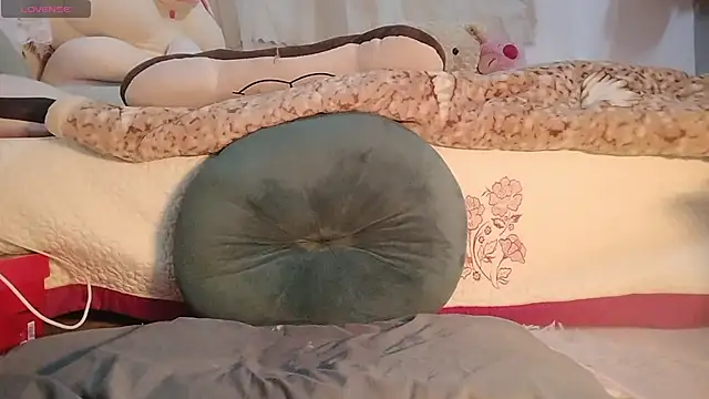 Snapshot of Mailisa_Ana chatting on 11/18/25, 08:24 Mailisa Ana online show from 11/18/25, 08:24