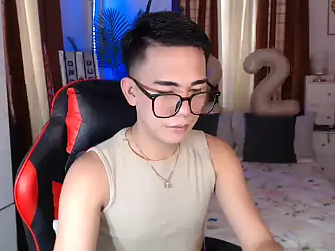 Snapshot of drinkmycumx chatting on 09/09/25, 01:49 drinkmycumx online show from 09/09/25, 01:49