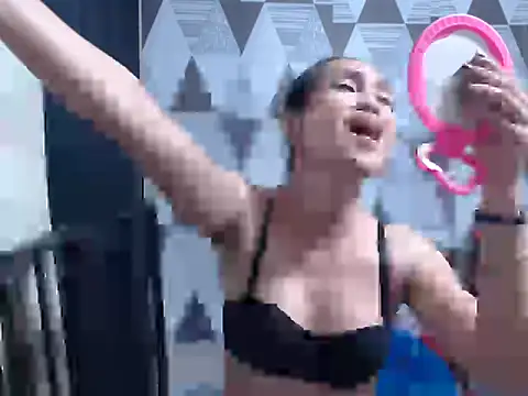 Snapshot of Wiynwyn_Delamerced1989 chatting on 02/19/26, 01:07 Wiynwyn Delamerced1989 online show from 02/19/26, 01:07