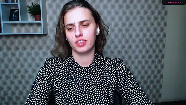 AmandaDimond  online show from 09/10/25, 01:00