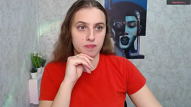 AmandaDimond  online show from 10/21/25, 10:05