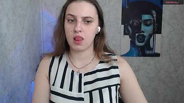 Snapshot of AmandaDimond_ chatting on 04/20/26, 09:23 AmandaDimond online show from 04/20/26, 09:23