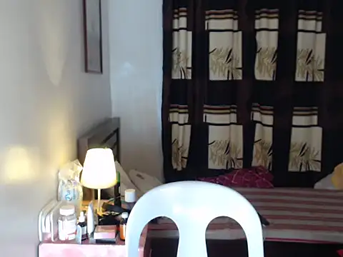 hottielicious slut69 online show from 12/16/25, 12:54