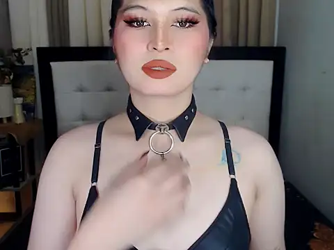 Snapshot of NaomiSmall chatting on 09/22/25, 08:49 NaomiSmall online show from 09/22/25, 08:49