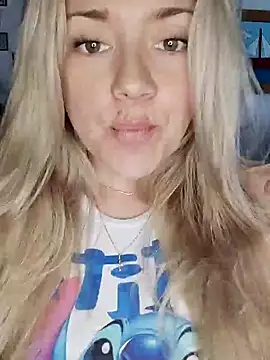 cameron 06 online show from 11/18/25, 02:21