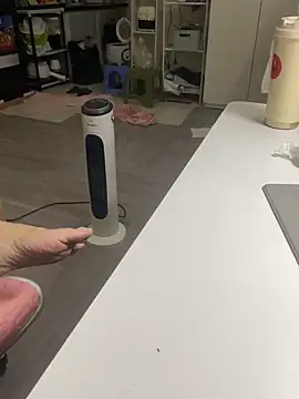 Mina048 online show from 11/17/25, 07:58