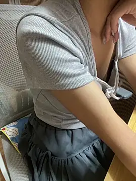Snapshot of Mina048 chatting on 05/11/26, 07:25 Mina048 online show from 05/11/26, 07:25