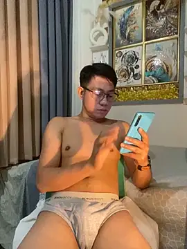 xshyboyx online show from 09/12/25, 03:34