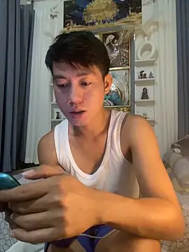 xshyboyx online show from 09/18/25, 03:30