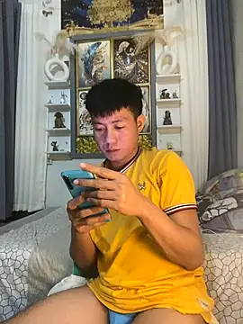 xshyboyx online show from 10/01/25, 03:40