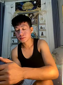 xshyboyx online show from 10/07/25, 02:03