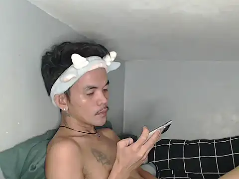 Natsboii online show from 04/28/26, 10:59