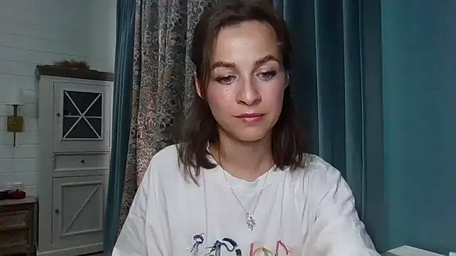 Wielee online show from 09/13/25, 06:46