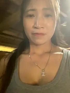 Snapshot of ThiHa003 chatting on 09/17/25, 05:53 ThiHa003 online show from 09/17/25, 05:53