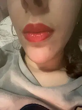 Mimisixo online show from 02/09/26, 11:31