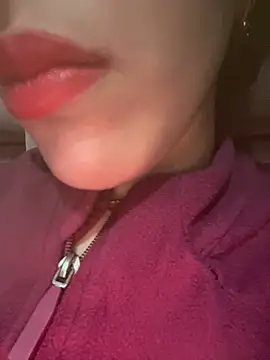 Mimisixo online show from 03/25/26, 11:33