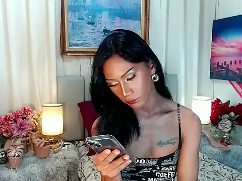 sassylatina online show from 11/10/25, 04:17