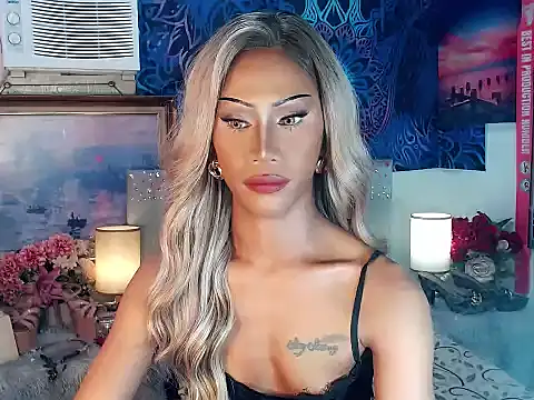 sassylatina online show from 02/10/26, 08:02