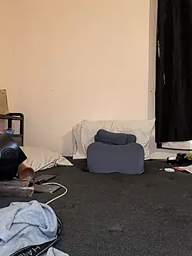 Snapshot of Cnutt310 chatting on 02/23/26, 11:46 Cnutt310 online show from 02/23/26, 11:46