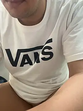 Snapshot of jeff_pepoer chatting on 02/18/26, 02:13 jeff pepoer online show from 02/18/26, 02:13