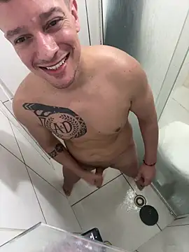 Snapshot of jeff_pepoer chatting on 04/01/26, 01:41 jeff pepoer online show from 04/01/26, 01:41