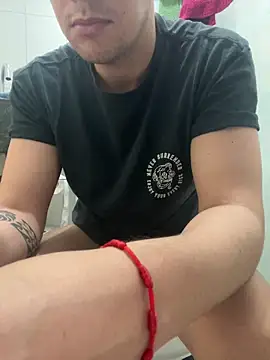 Snapshot of jeff_pepoer chatting on 04/10/26, 11:48 jeff pepoer online show from 04/10/26, 11:48