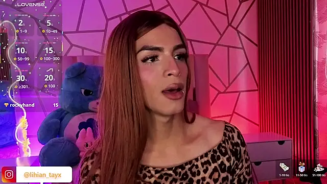 LIHIAN TAY online show from 10/25/25, 04:02