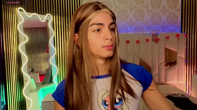 LIHIAN TAY online show from 03/28/26, 11:43