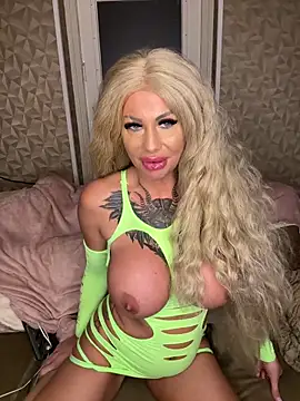 Snapshot of dutchbarbie chatting on 09/26/25, 09:30 dutchbarbie online show from 09/26/25, 09:30