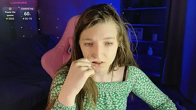 Mia Myles online show from 02/04/26, 10:43