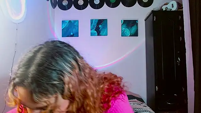 meghan devil  online show from 11/27/25, 07:21