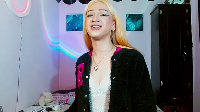 meghan devil  online show from 12/03/25, 04:42