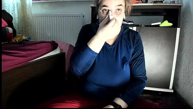 Snapshot of godesstessa chatting on 01/17/25, 01:35 godesstessa online show from 01/17/25, 01:35