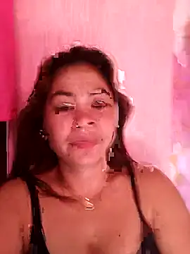 Snapshot of sexybitch_02 chatting on 04/20/26, 07:11 sexybitch 02 online show from 04/20/26, 07:11