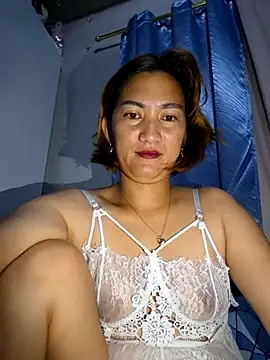 Snapshot of lustlushlady6 chatting on 10/25/25, 07:19 lustlushlady6 online show from 10/25/25, 07:19